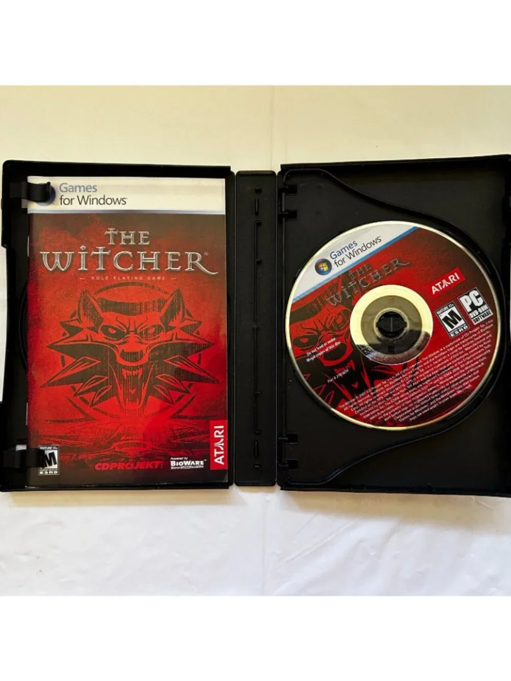 The Witcher Role Playing Game For Windows PC DVD 2007 Red Box Cover
